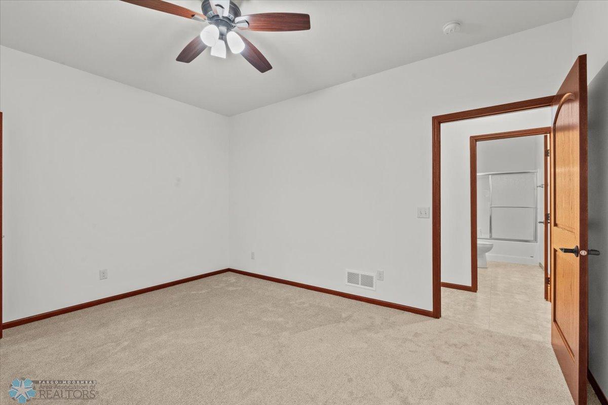 405 Oak Street, Breckenridge, Minnesota image 32