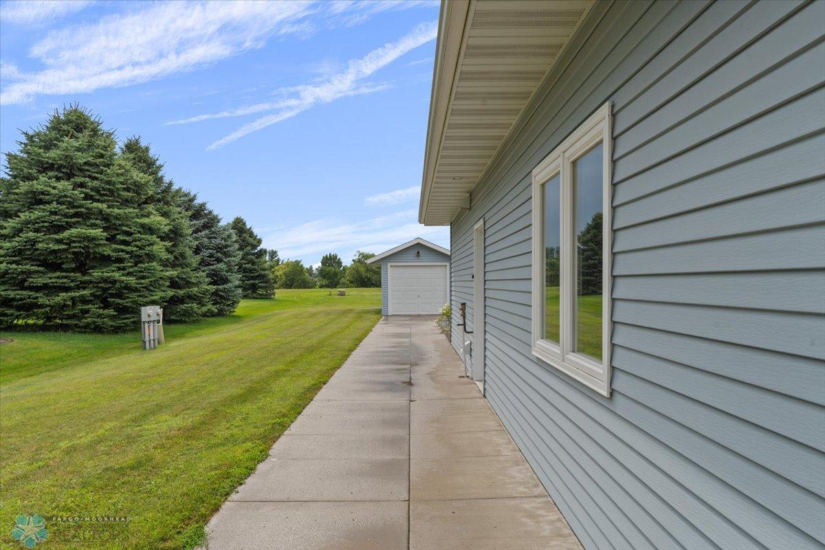405 Oak Street, Breckenridge, Minnesota image 48