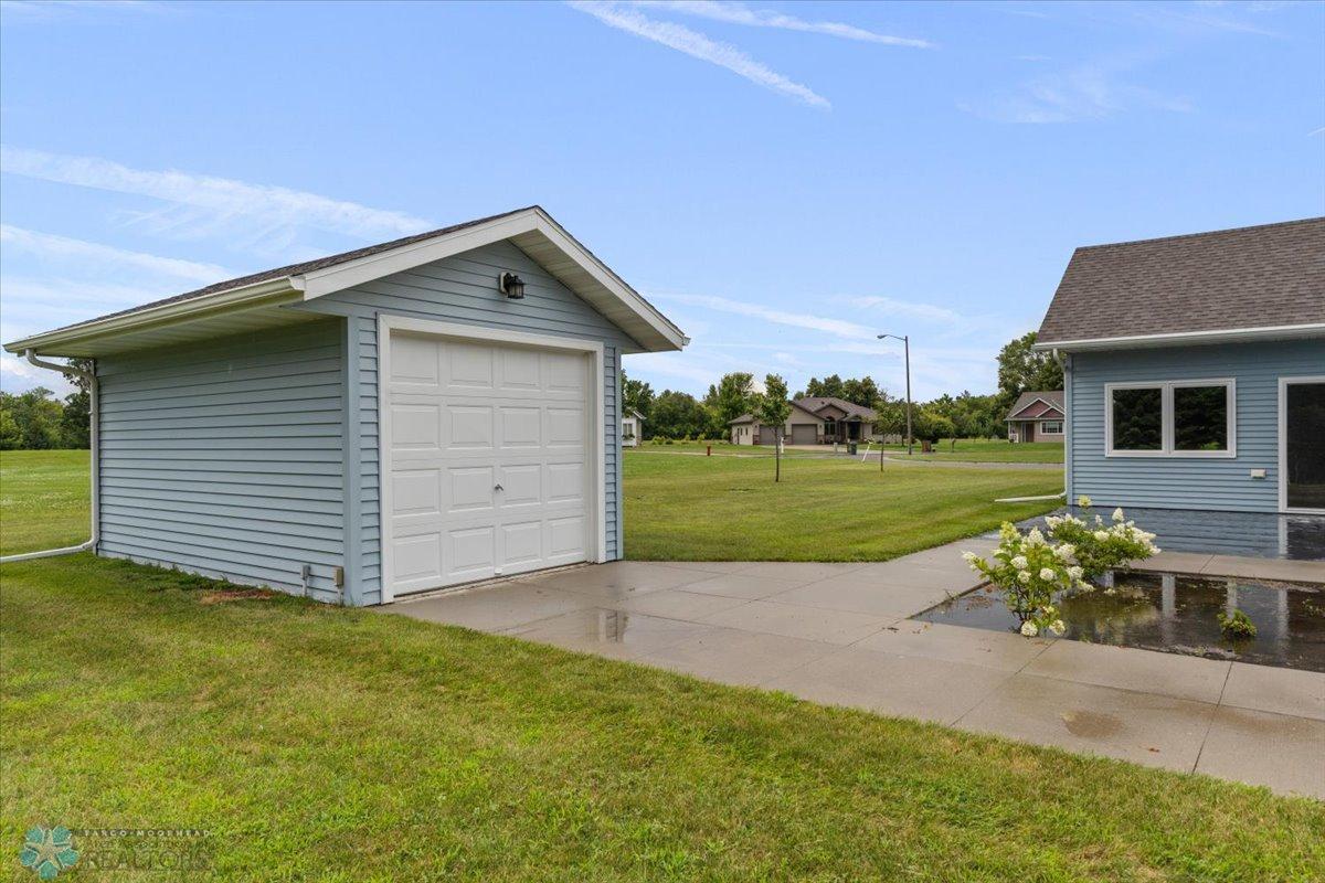 405 Oak Street, Breckenridge, Minnesota image 46