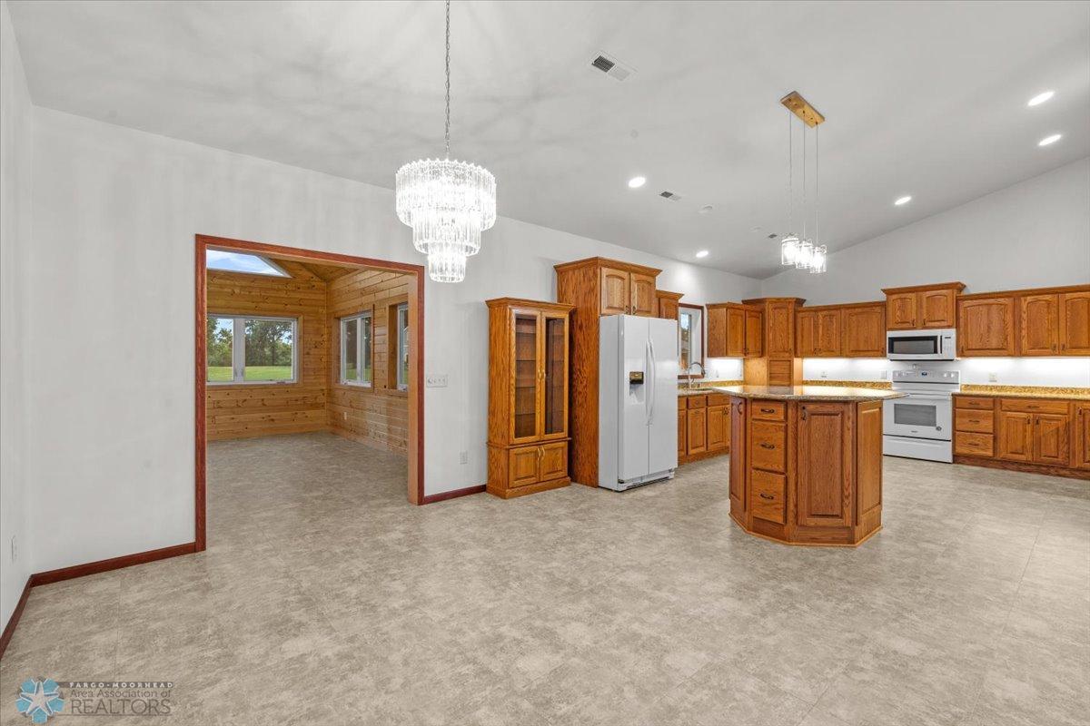 405 Oak Street, Breckenridge, Minnesota image 21