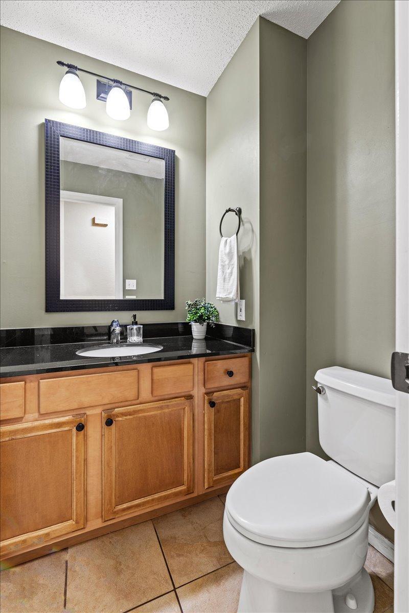 6491 Regency Lane, Eden Prairie, Minnesota image 11