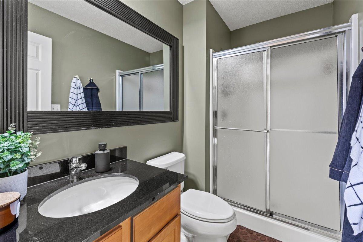 6491 Regency Lane, Eden Prairie, Minnesota image 17