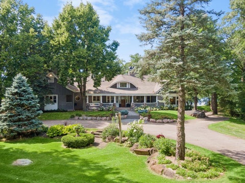 Homes For Sale - 2740 Gale Road<br/> Hennepin County, Wayzata, MN 55391