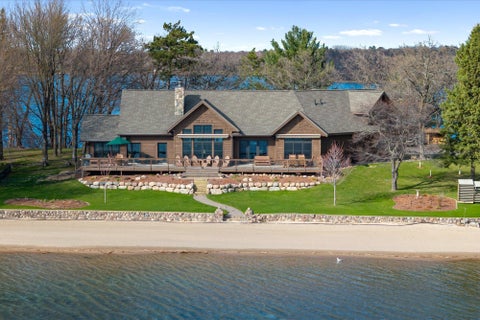 Homes For Sale - 12545 Blue Bill Lane<br/> Merrifield, MN 56465