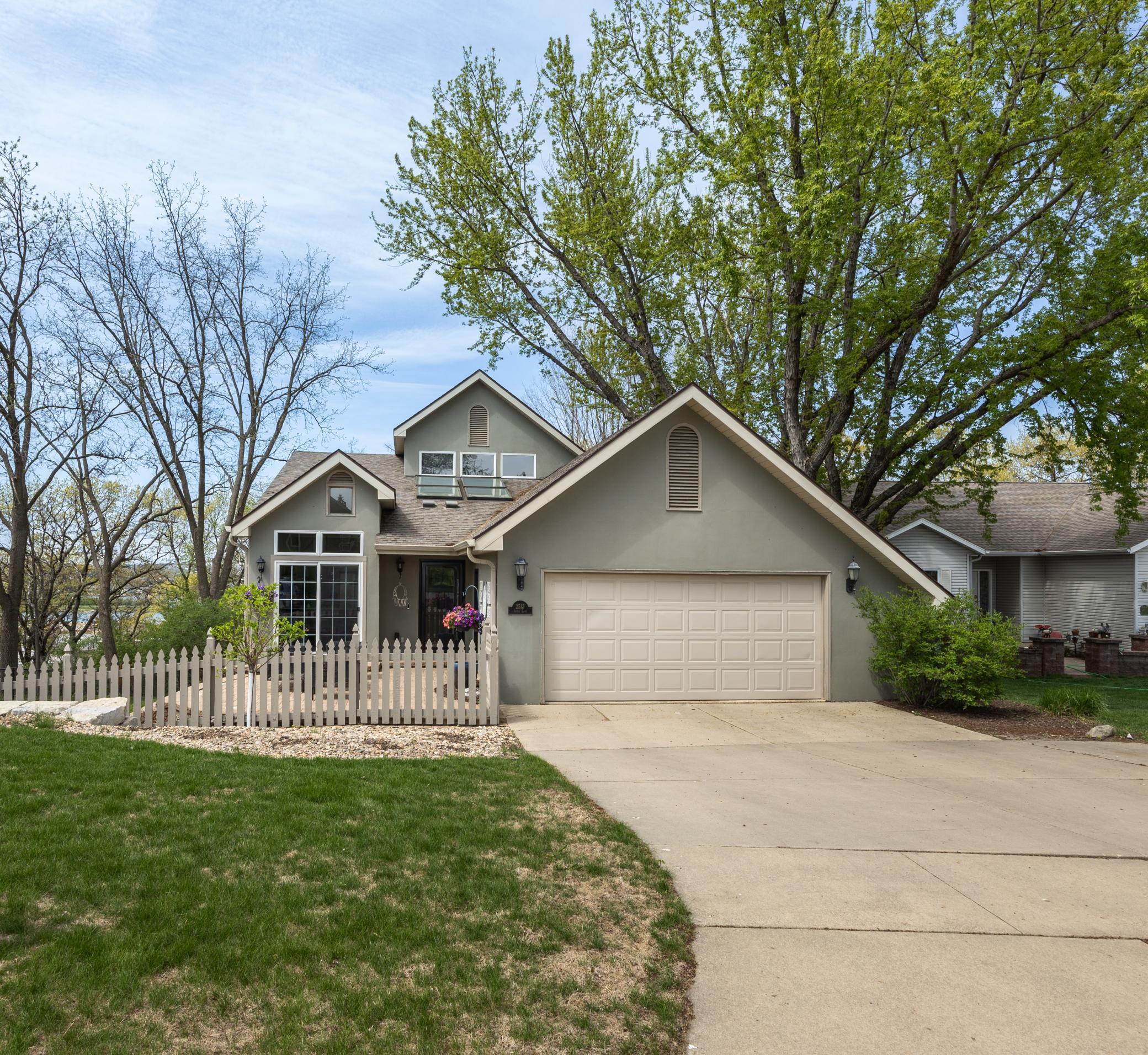 2513 Aspen Lane, Rochester, Minnesota image 1