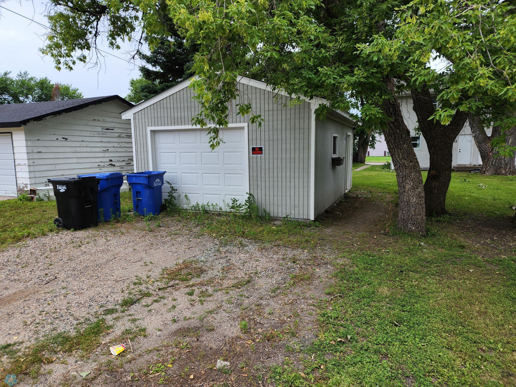 1033 27th Street, Fargo, North Dakota image 16