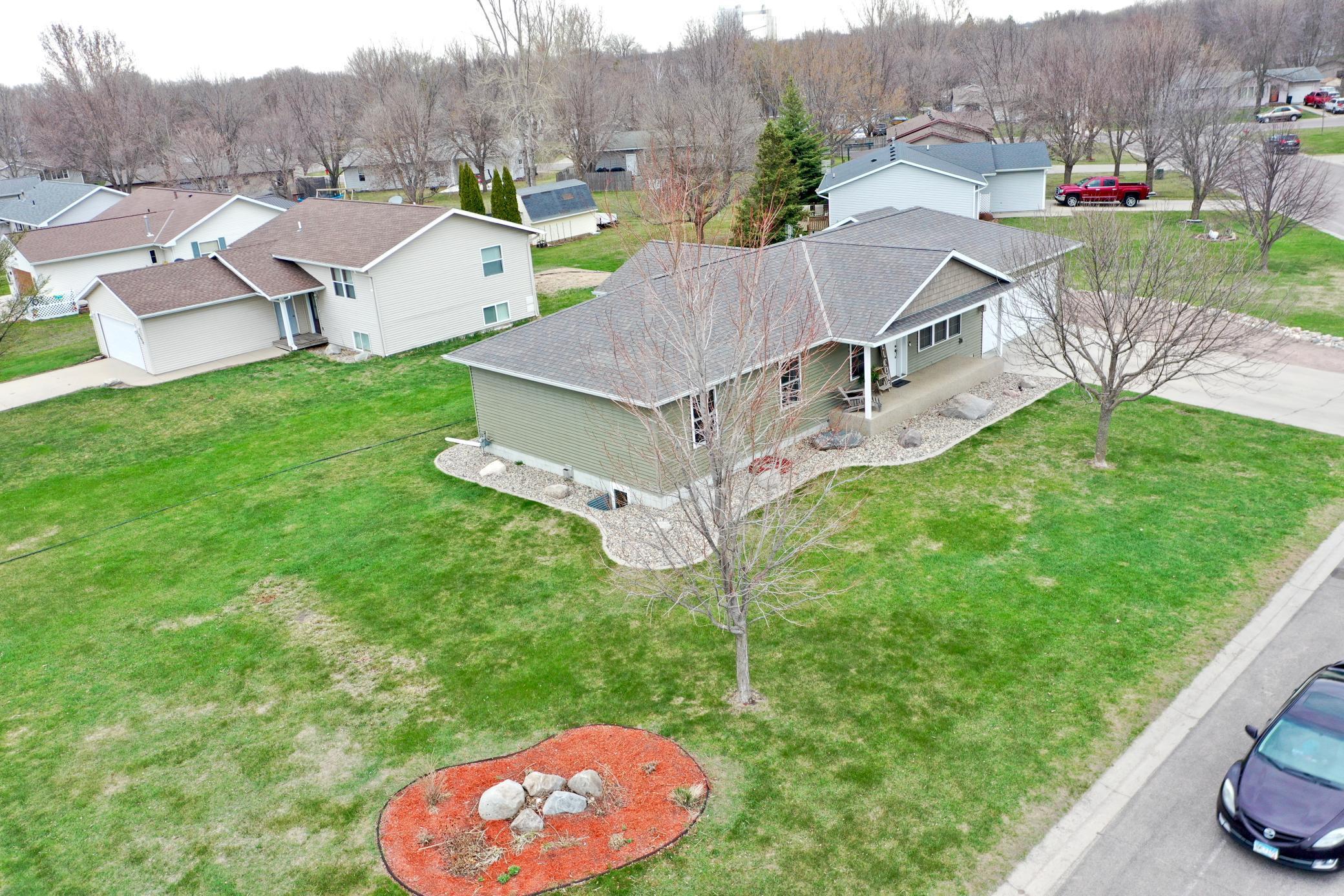 2208 23rd Street, Willmar, Minnesota image 5