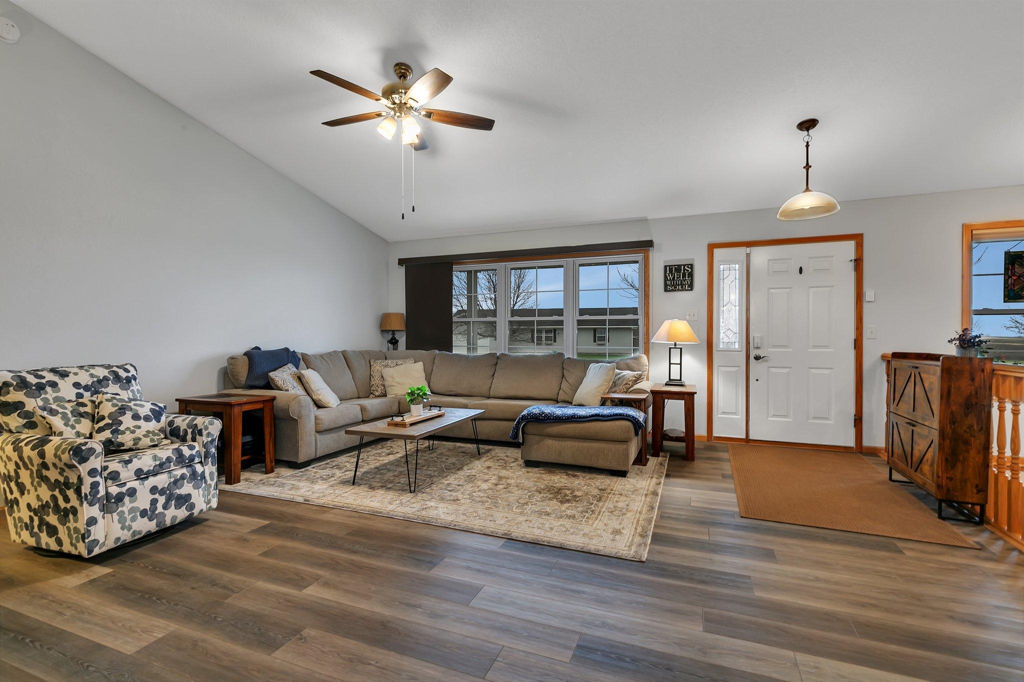 2208 23rd Street, Willmar, Minnesota image 14