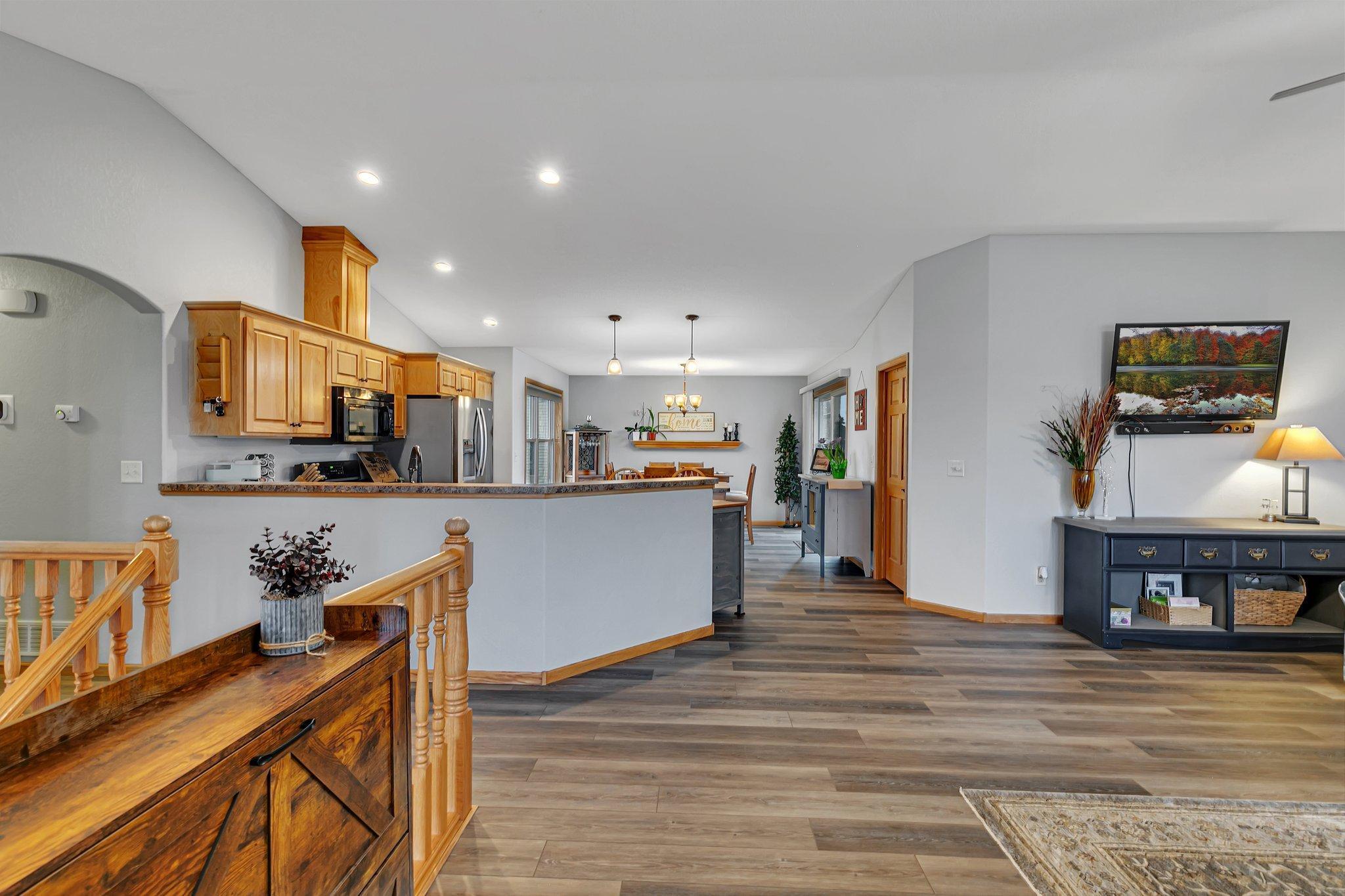 2208 23rd Street, Willmar, Minnesota image 18