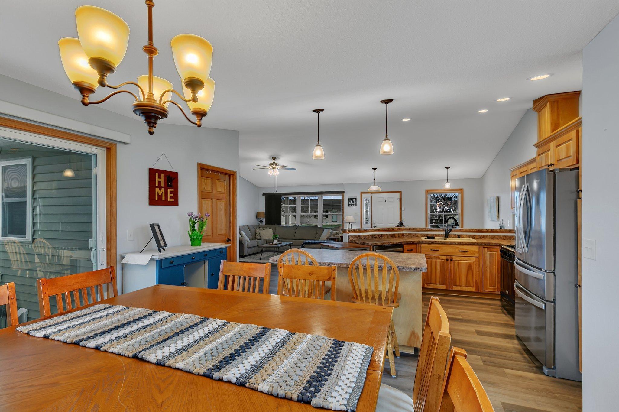 2208 23rd Street, Willmar, Minnesota image 13