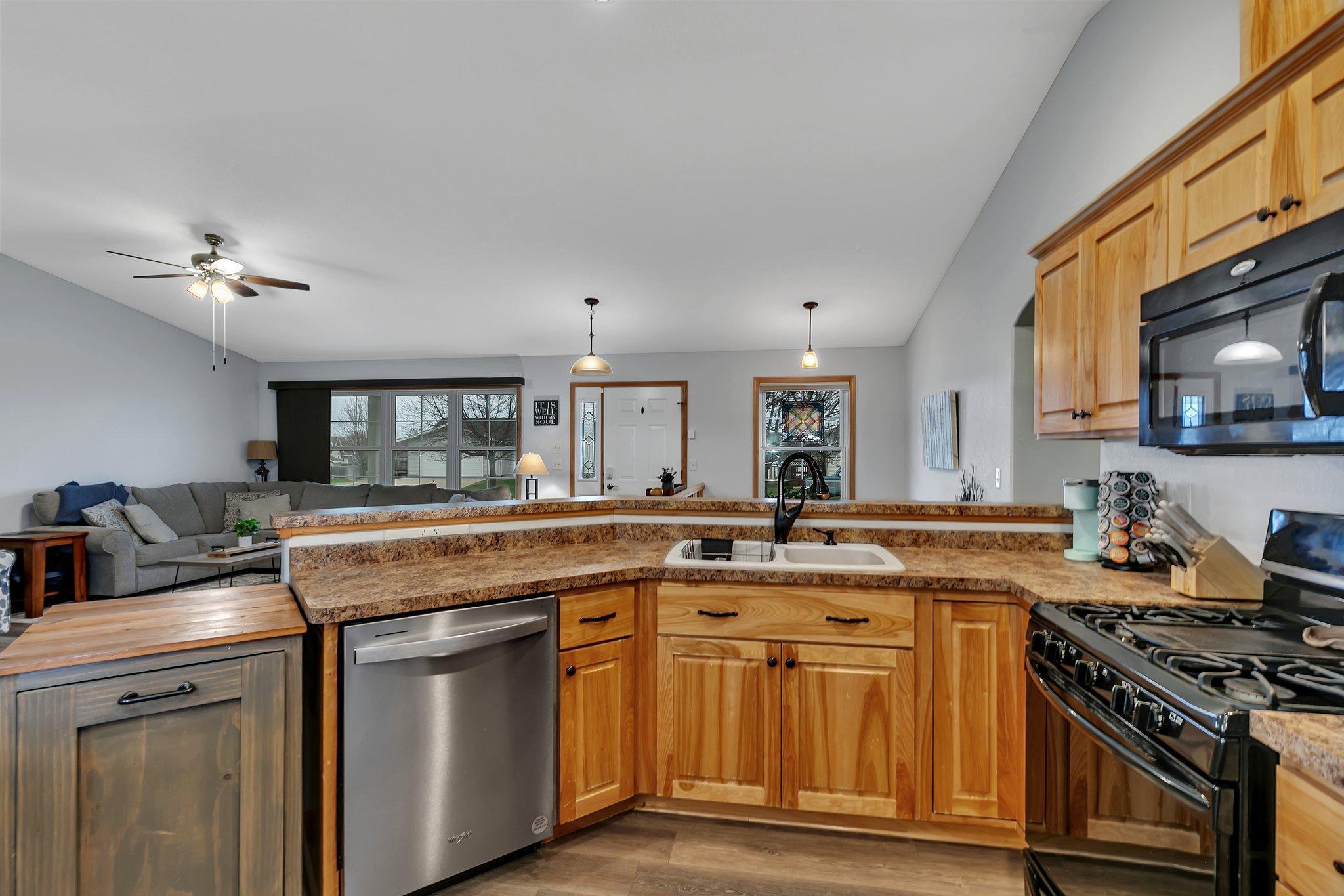 2208 23rd Street, Willmar, Minnesota image 11