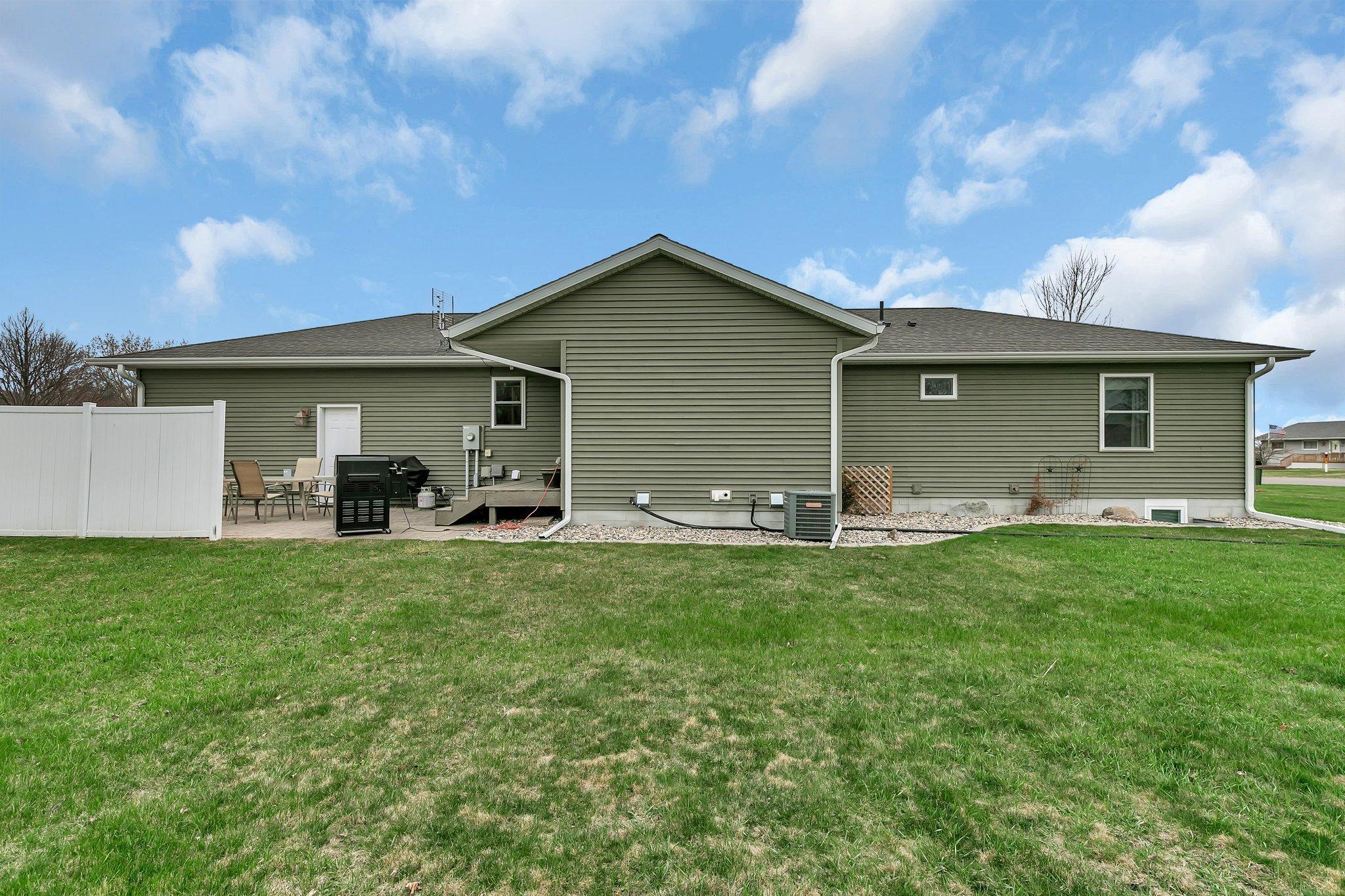 2208 23rd Street, Willmar, Minnesota image 33