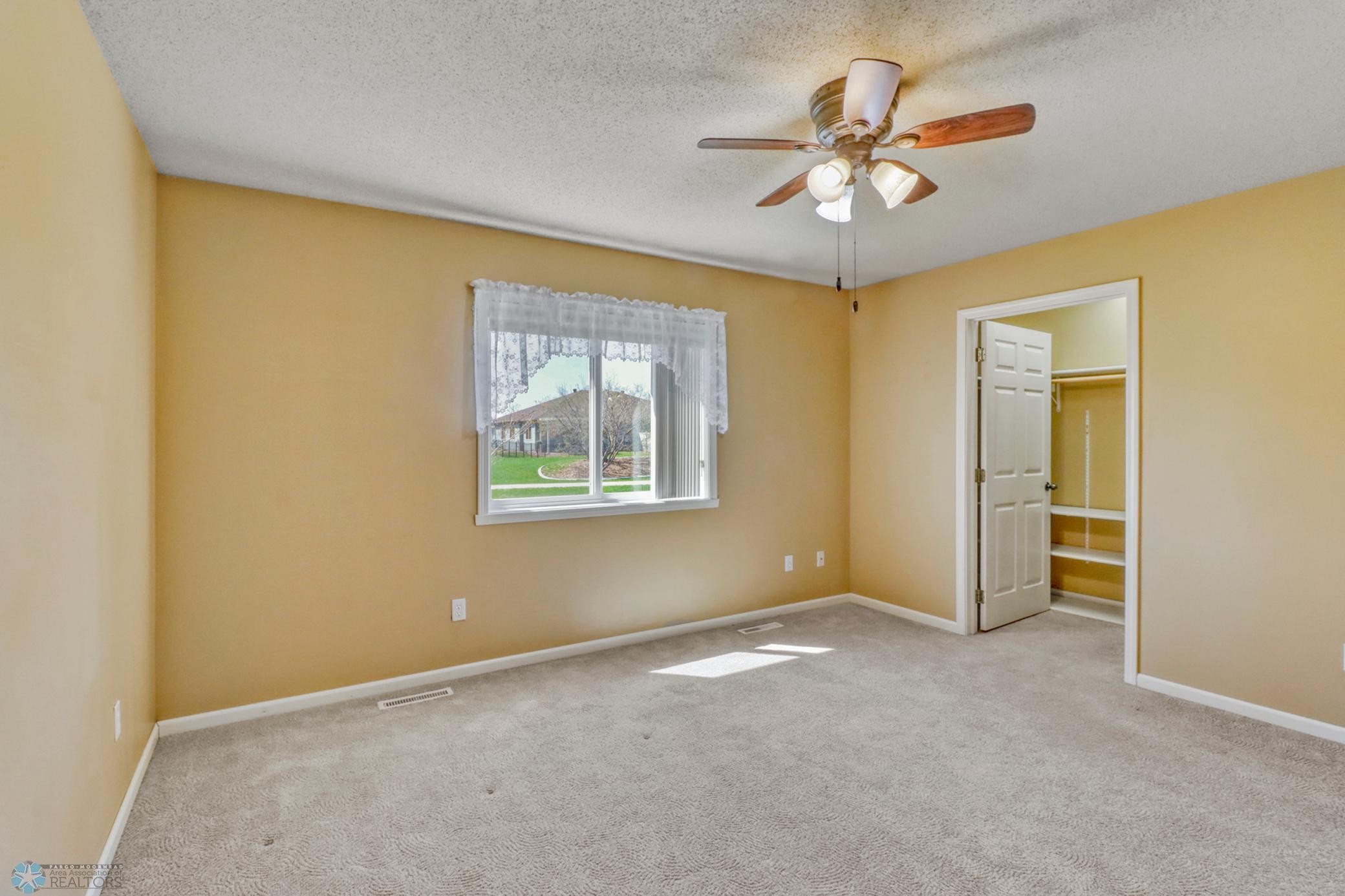 4312 46th Avenue, Fargo, North Dakota image 23