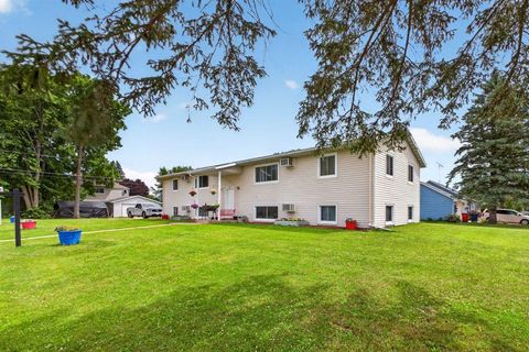Multifamily For Sale - 150 2nd Avenue<br/> Wabasha County, Elgin, MN 55932