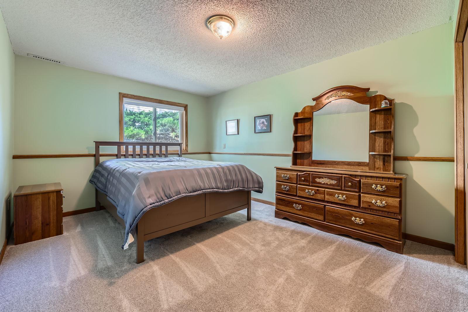 13920 Xerxes Avenue, Burnsville, Minnesota image 22
