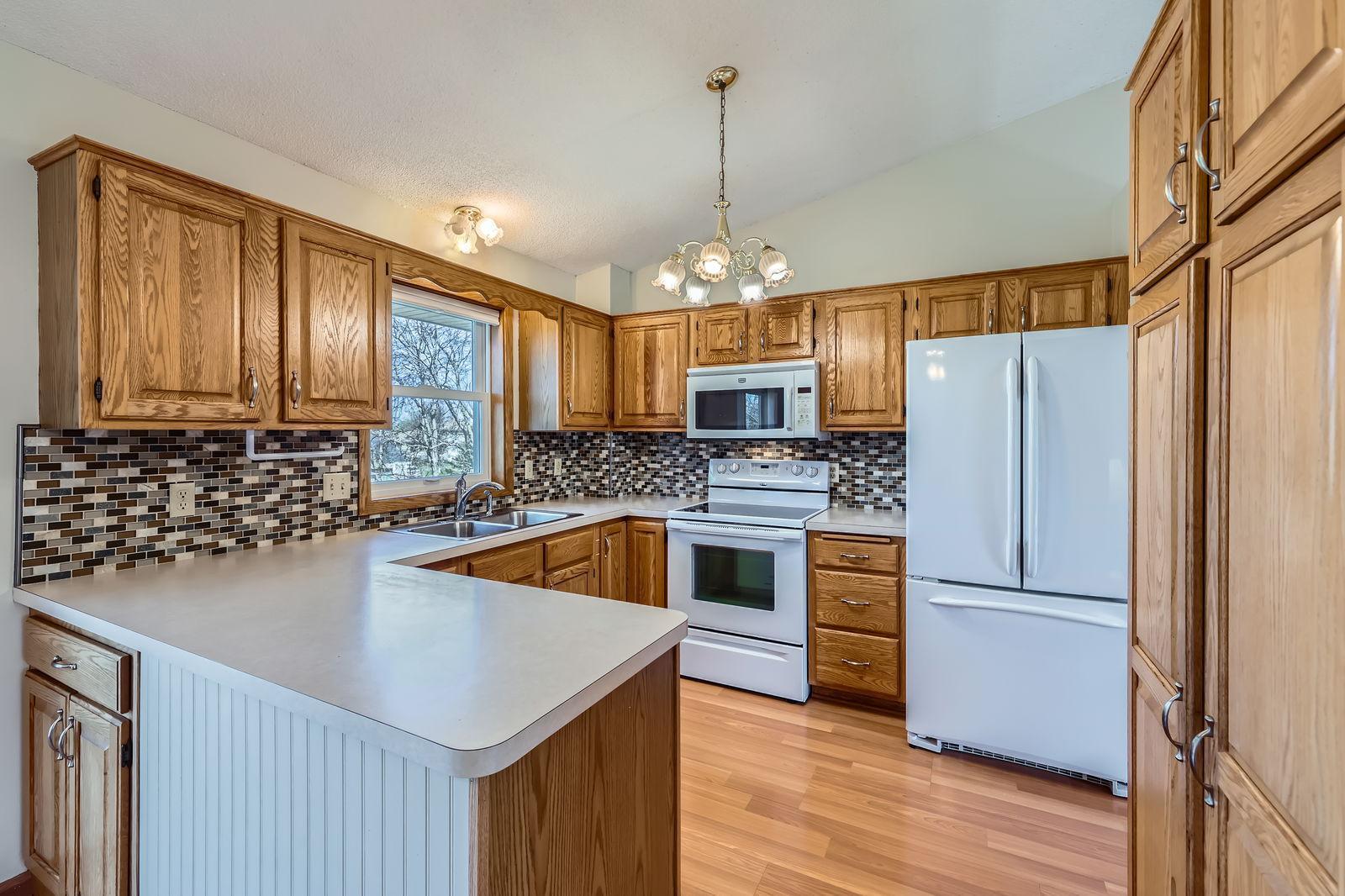 13920 Xerxes Avenue, Burnsville, Minnesota image 6