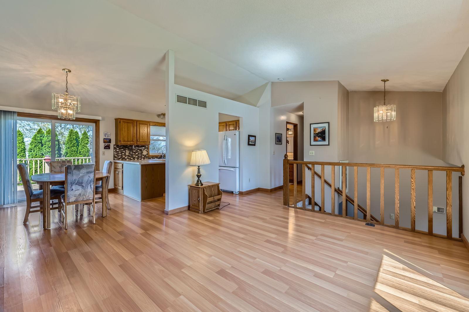 13920 Xerxes Avenue, Burnsville, Minnesota image 4