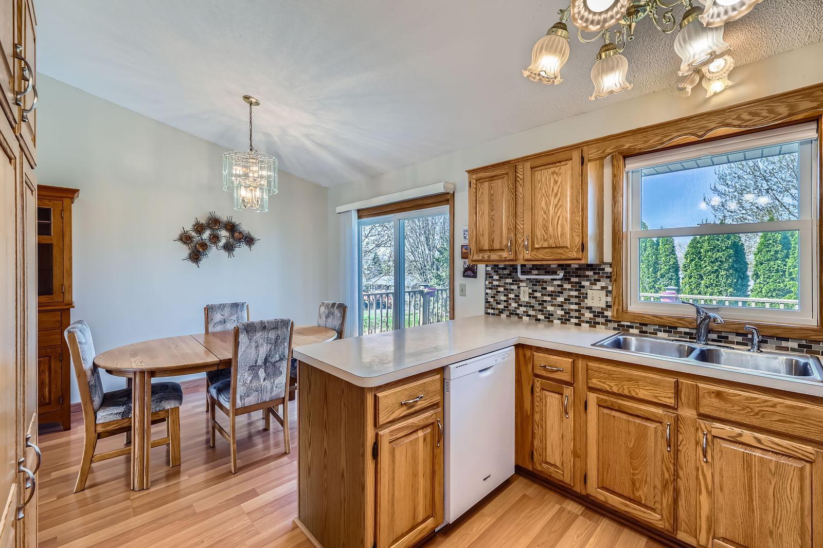 13920 Xerxes Avenue, Burnsville, Minnesota image 7