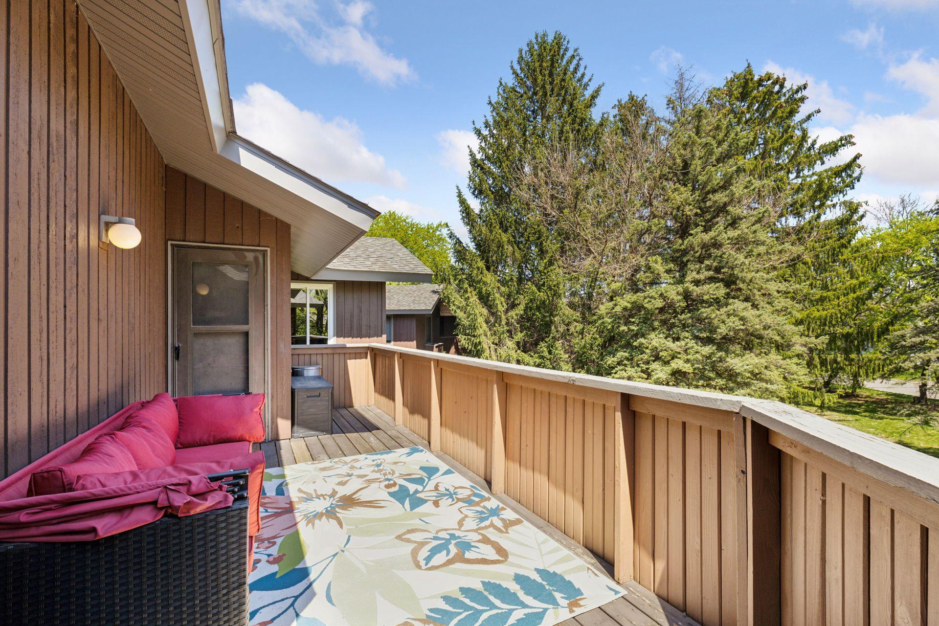 1534 N Timber Ridge, Minneapolis, Minnesota image 12