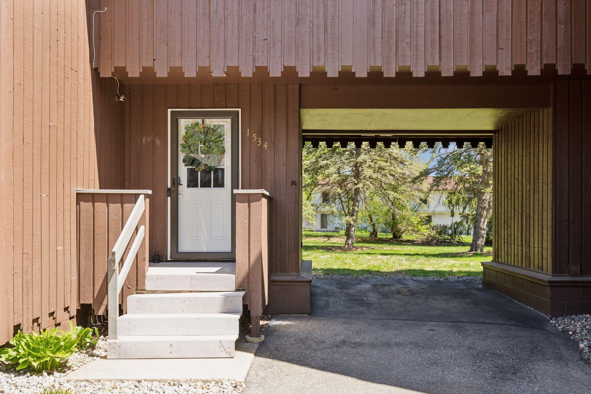 1534 N Timber Ridge, Minneapolis, Minnesota image 33