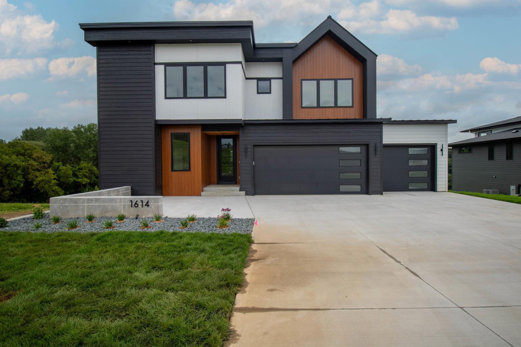 1614 Shannon Oaks Boulevard, Rochester, Minnesota image 50