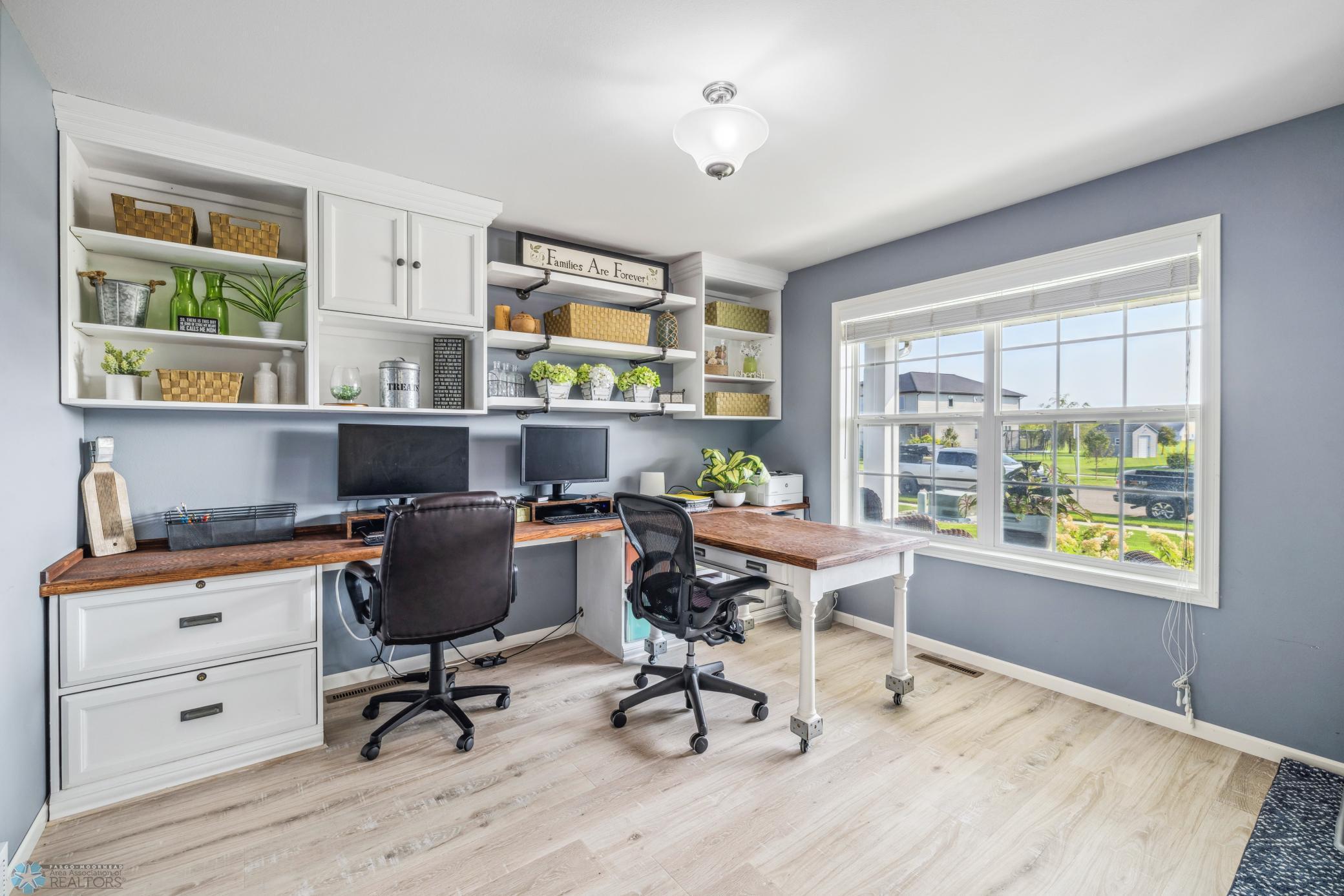 West Fargo, North Dakota 58078, United States, 6 Bedrooms Bedrooms, ,4 BathroomsBathrooms,Residential,Pending,47467