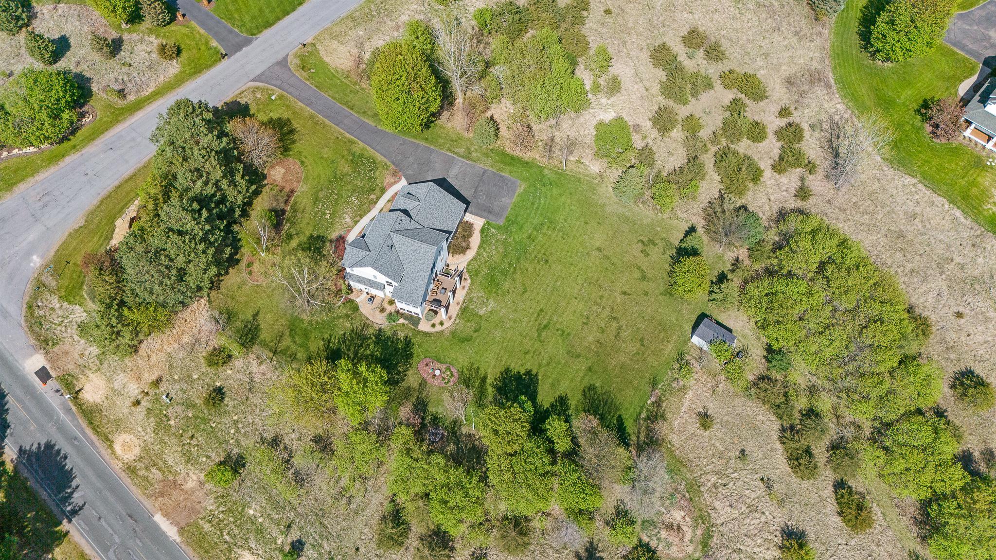 803 Prairie Meadows Drive, Hudson, Wisconsin image 44