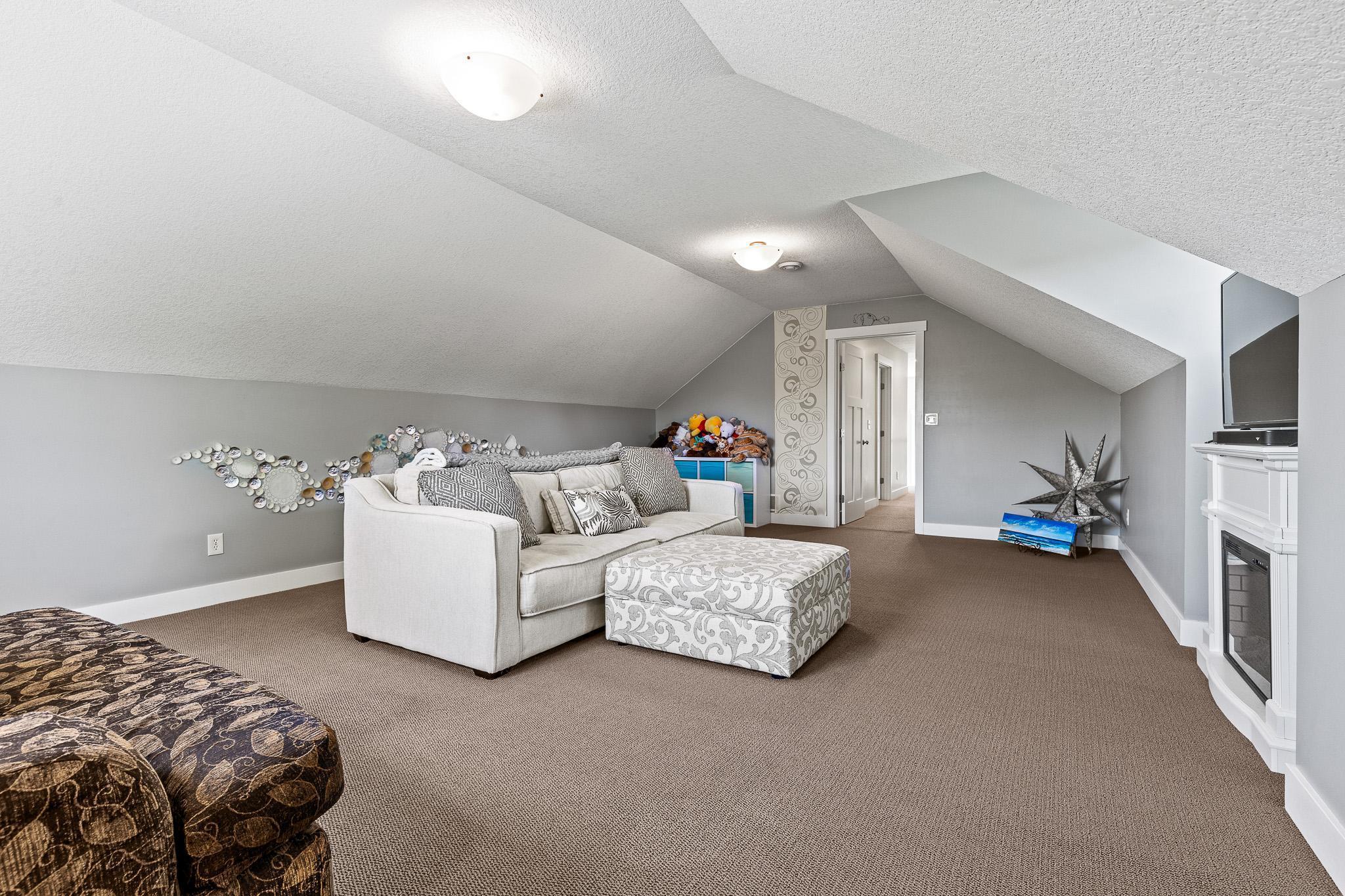 803 Prairie Meadows Drive, Hudson, Wisconsin image 33