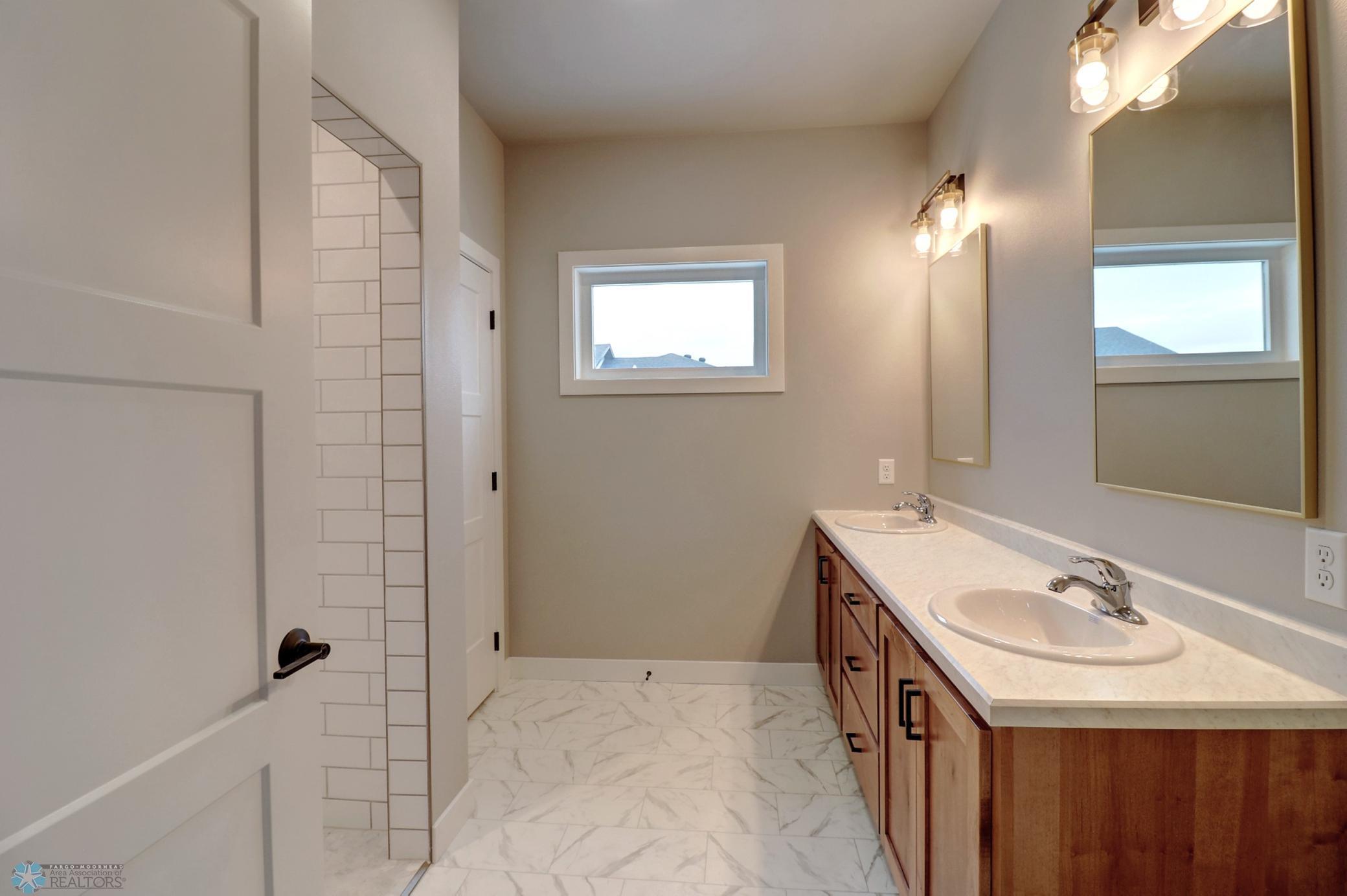 608 Blaine Street, Colfax, North Dakota image 32