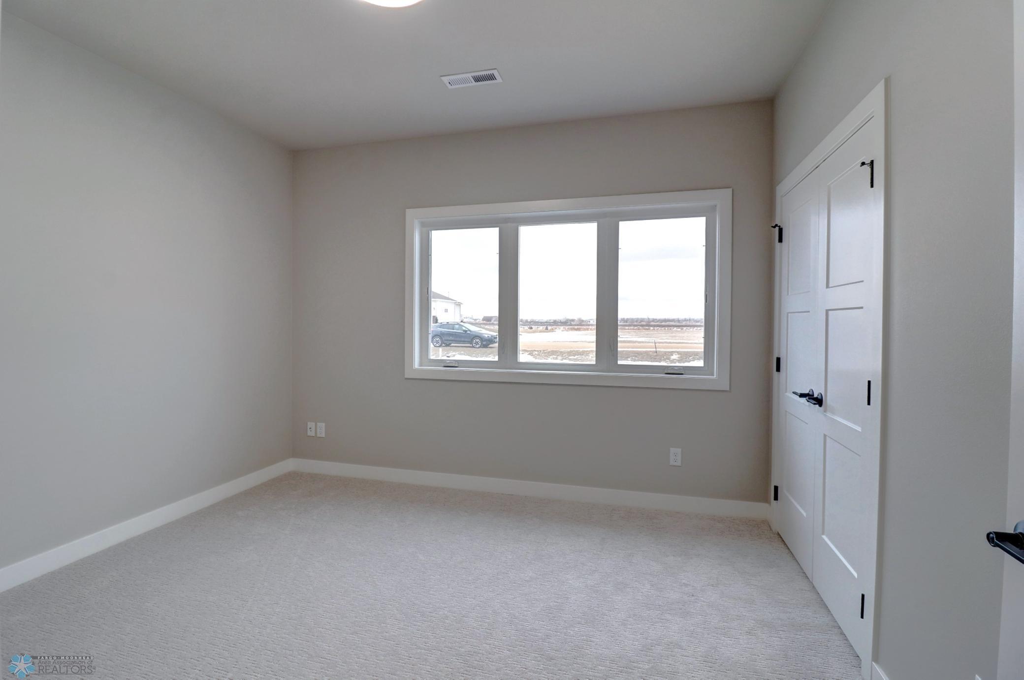 608 Blaine Street, Colfax, North Dakota image 26