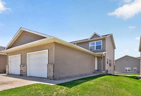 Townhouse For Sale - 2067 26th Avenue<br/> Rochester, MN 55901