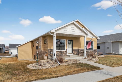 Townhouse For Sale - 5207 56th Street<br/> Olmsted County, Rochester, MN 55901