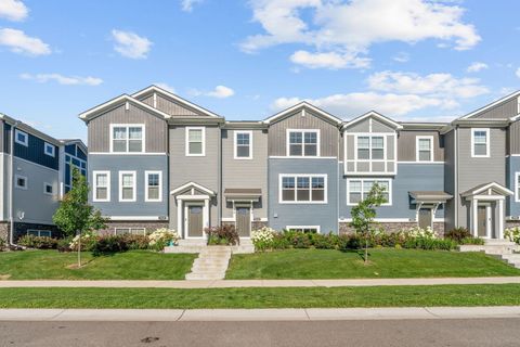 Townhouse For Sale - 7614 Connie Lane<br/> Inver Grove Heights, MN 55076