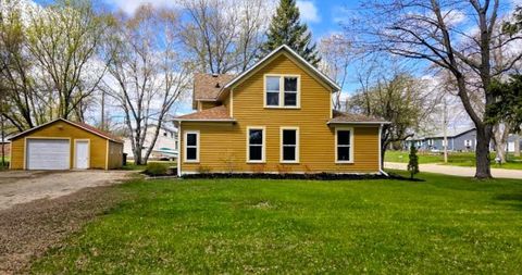 Homes For Sale - 920 5th Avenue<br/> Alexandria, MN 56308