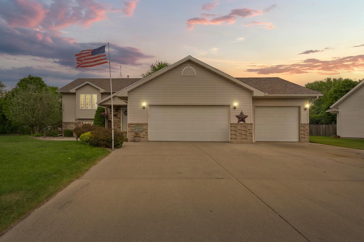 1905 Richway Lane, Owatonna, Minnesota image 2