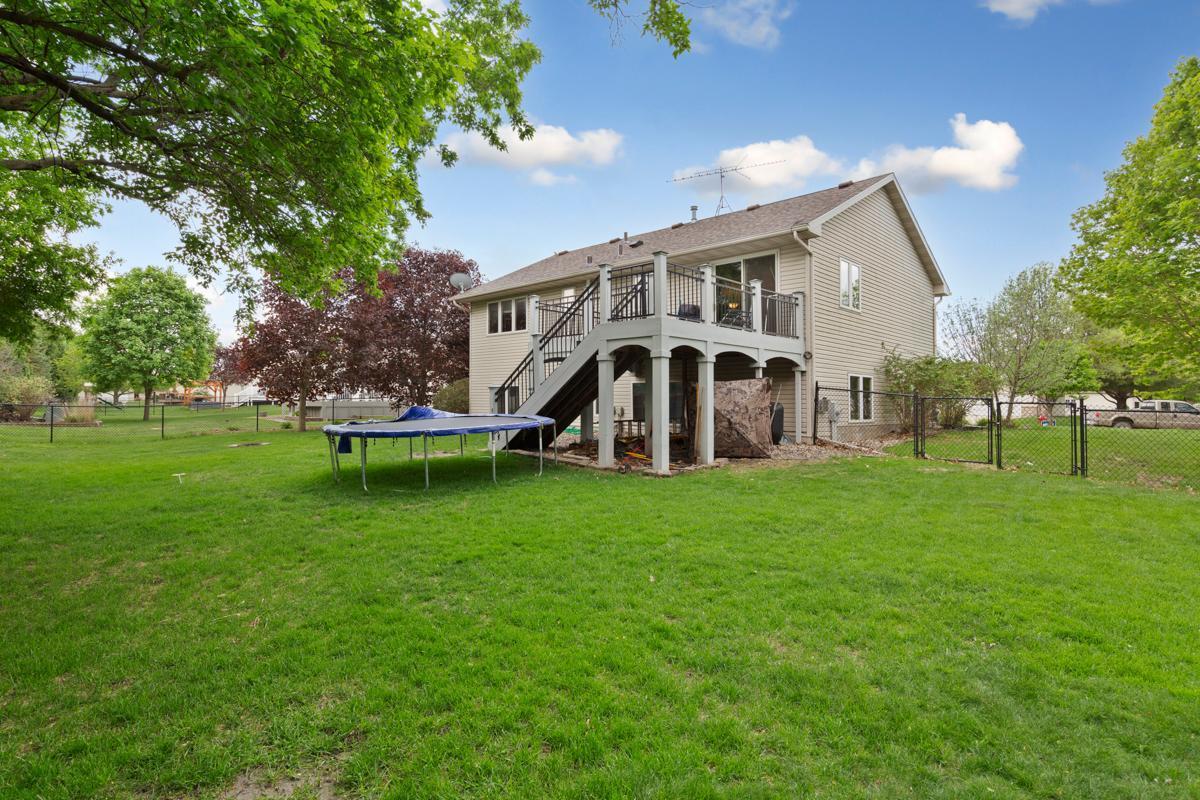 1905 Richway Lane, Owatonna, Minnesota image 38