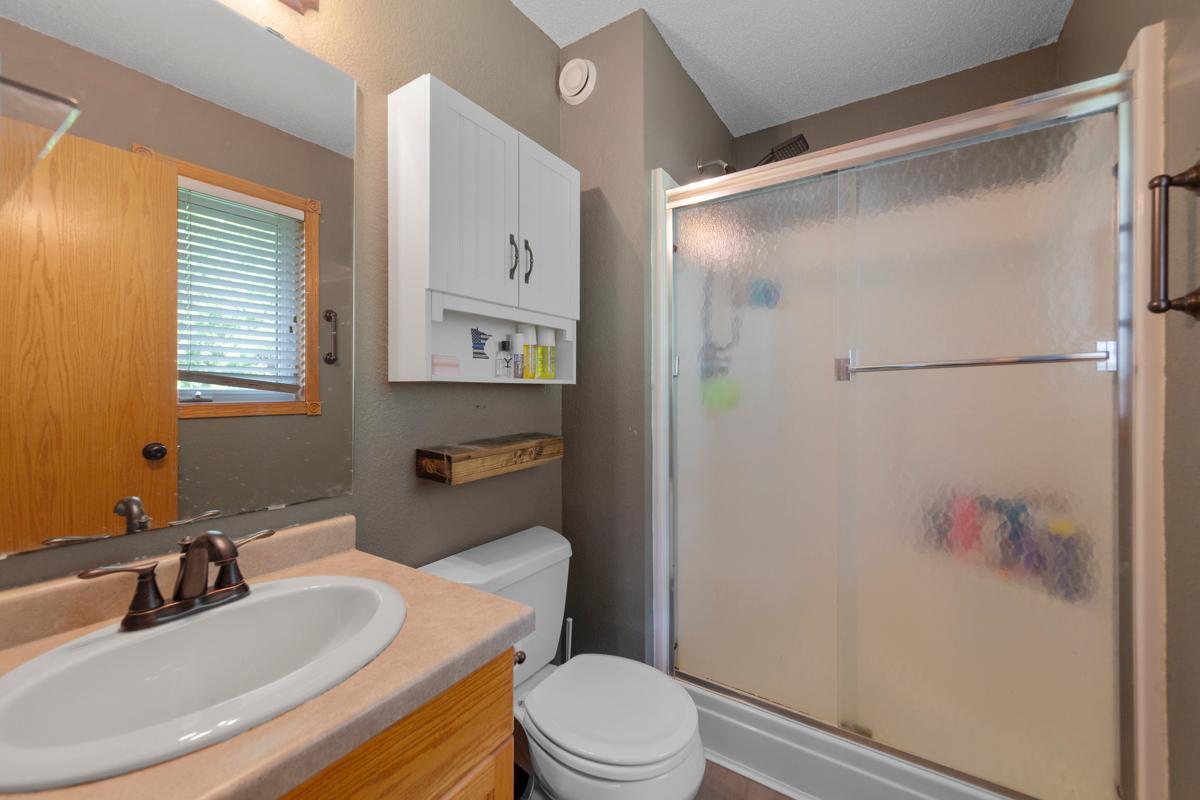 1905 Richway Lane, Owatonna, Minnesota image 24