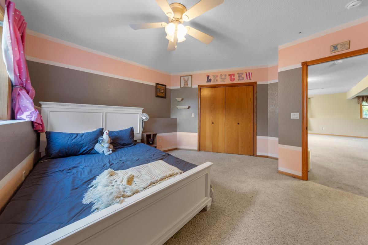 1905 Richway Lane, Owatonna, Minnesota image 32