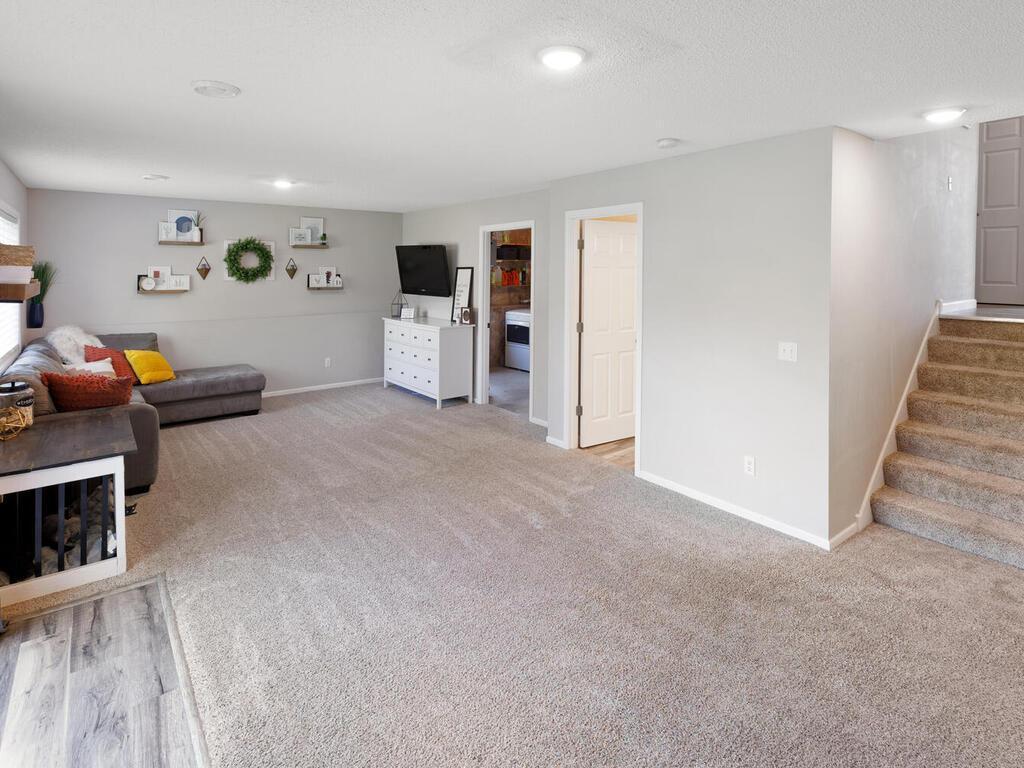 7062 Eagle Trail, Hugo, Minnesota image 30