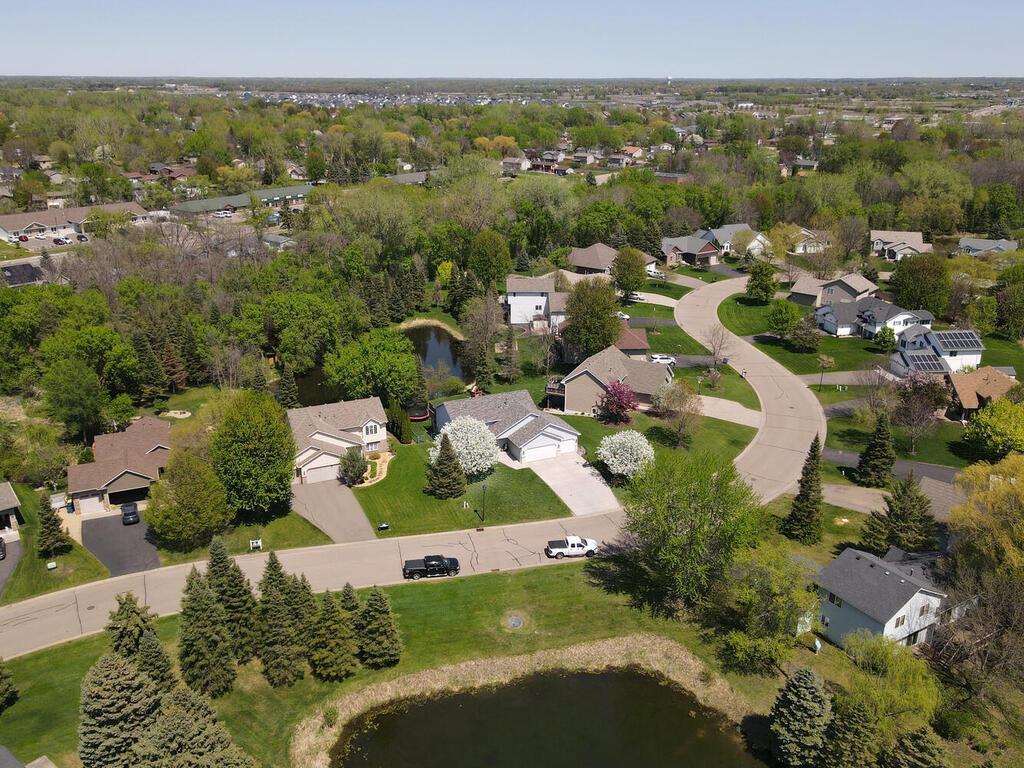 7062 Eagle Trail, Hugo, Minnesota image 3