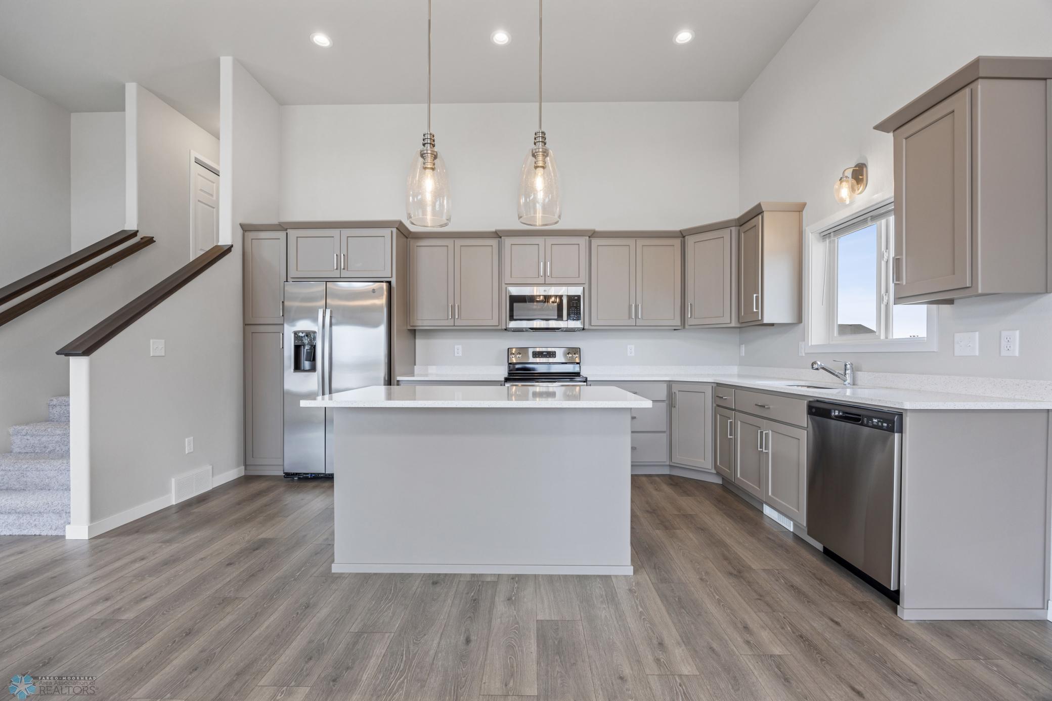 4518 13th Street, Moorhead, Minnesota image 6
