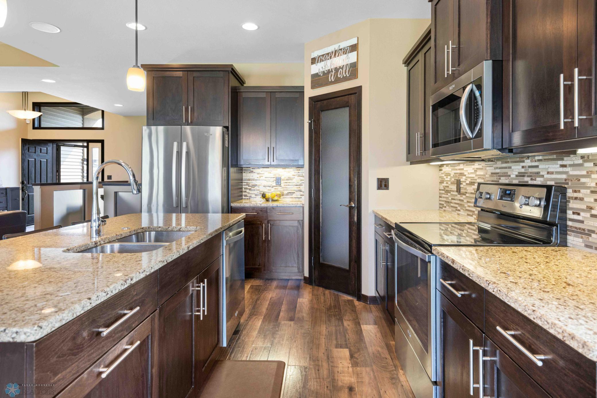 4963 Woodhaven Street, Fargo, North Dakota image 14