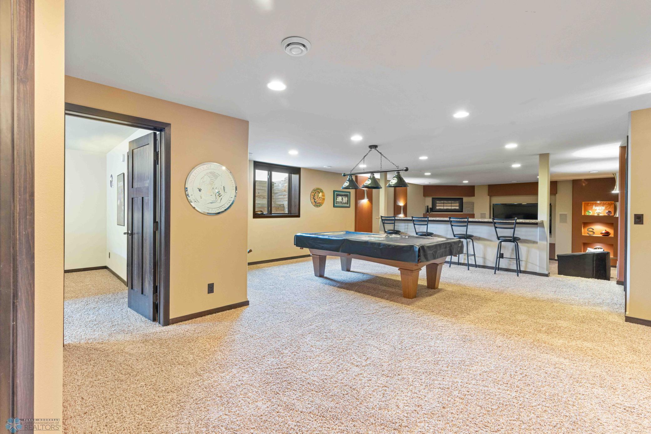 4963 Woodhaven Street, Fargo, North Dakota image 28