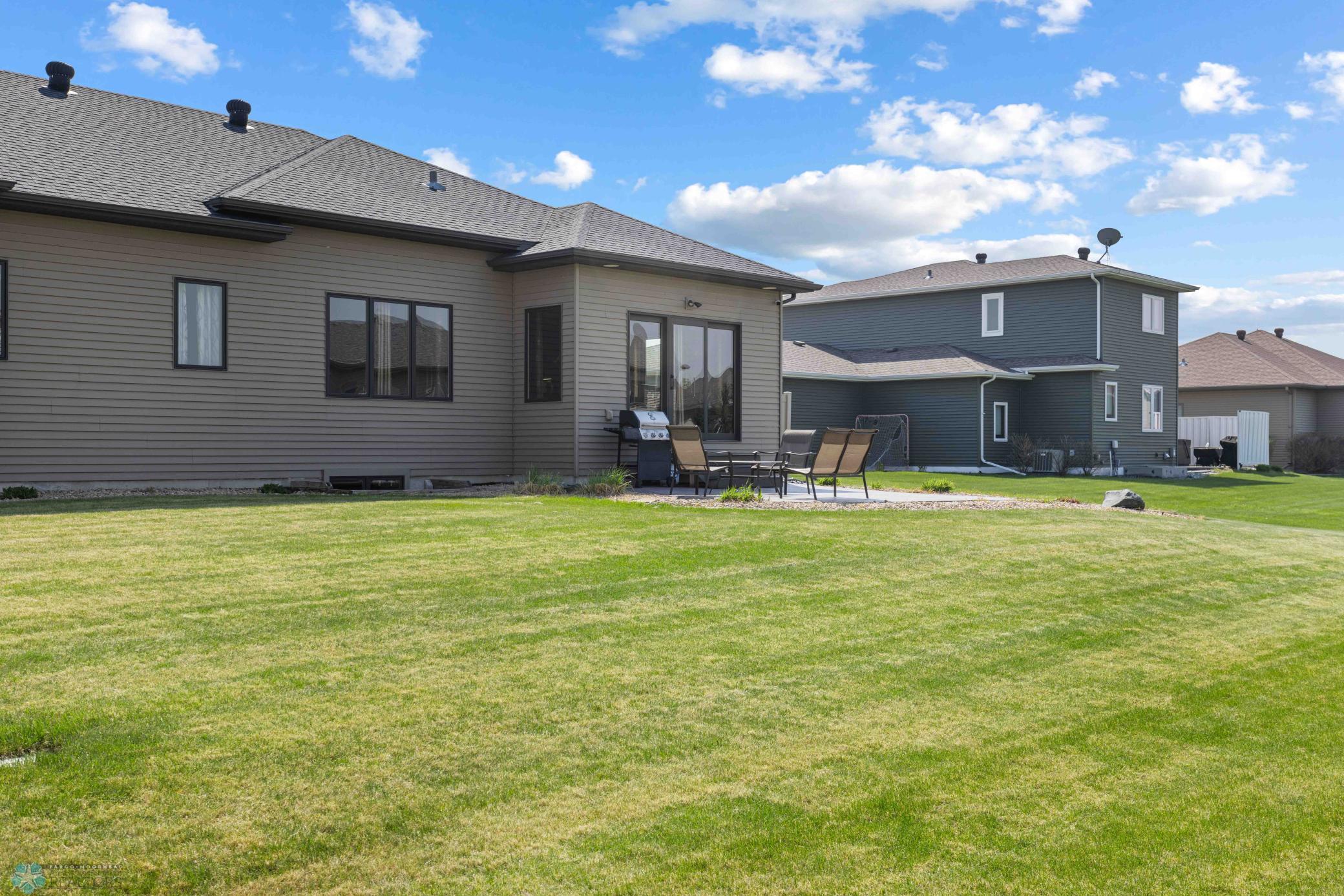 4963 Woodhaven Street, Fargo, North Dakota image 41