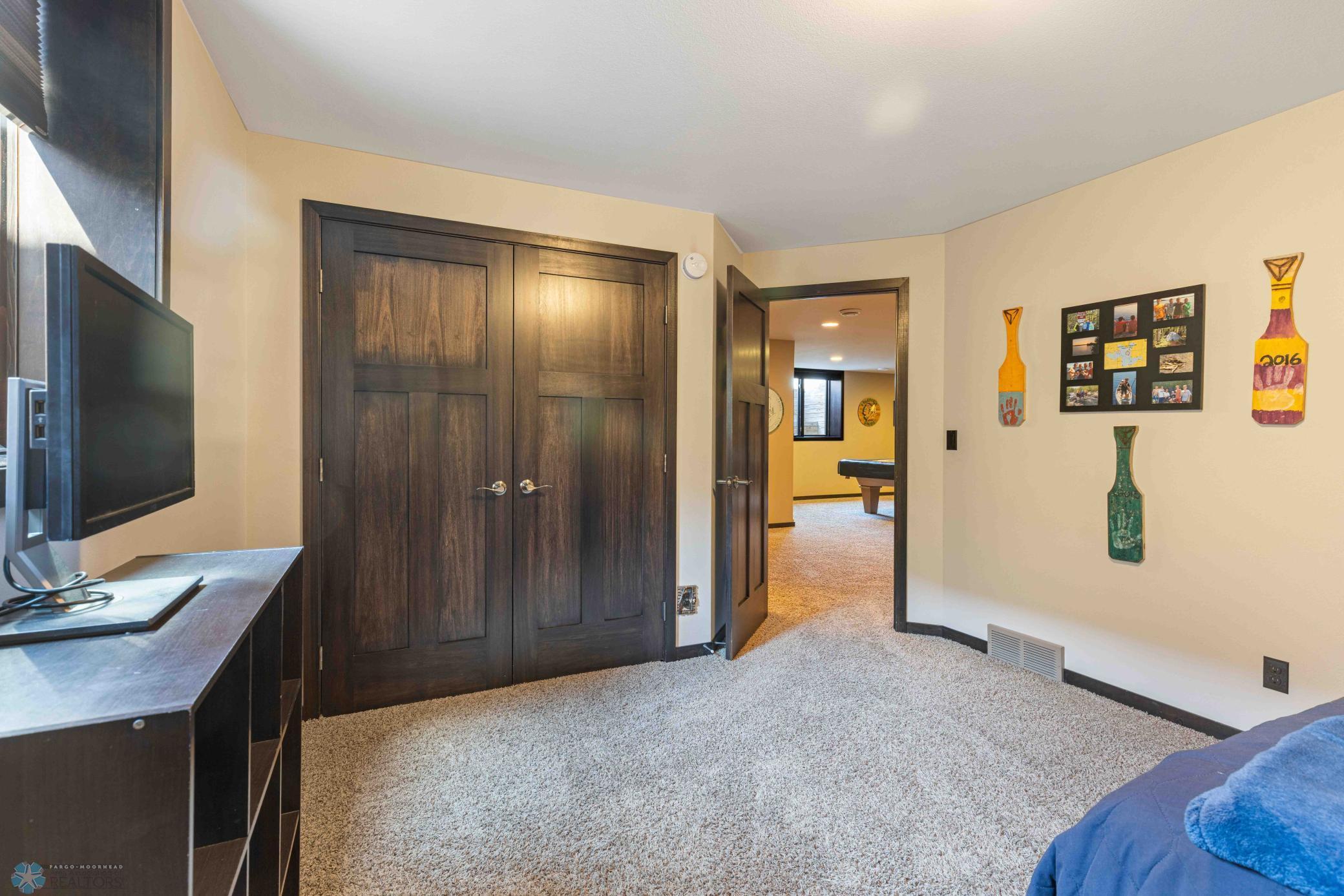 4963 Woodhaven Street, Fargo, North Dakota image 36