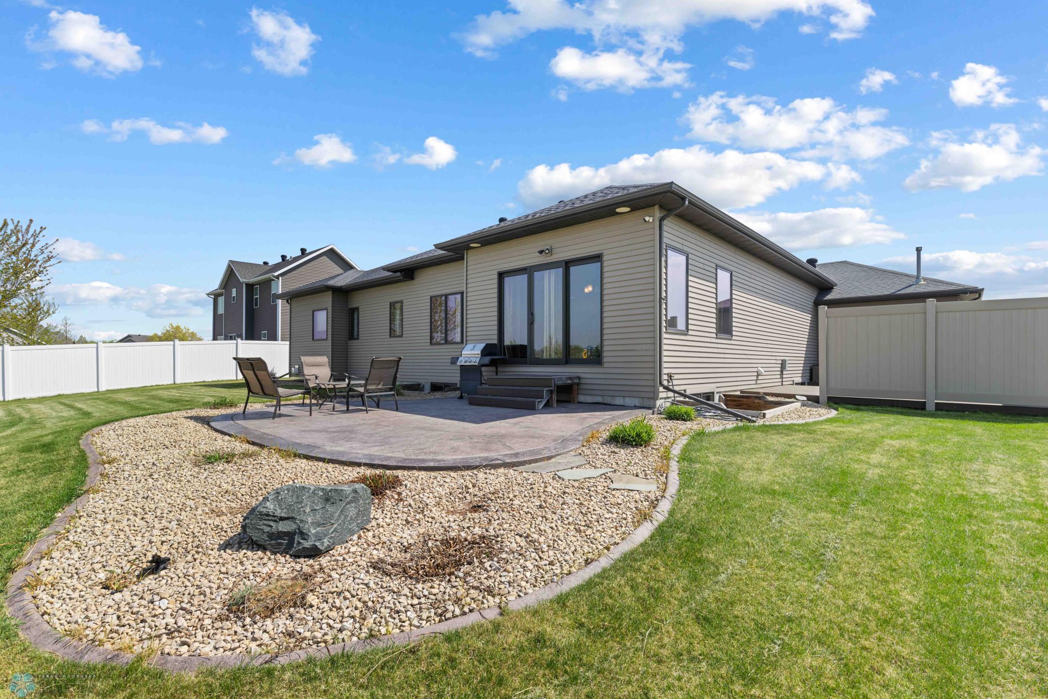 4963 Woodhaven Street, Fargo, North Dakota image 42