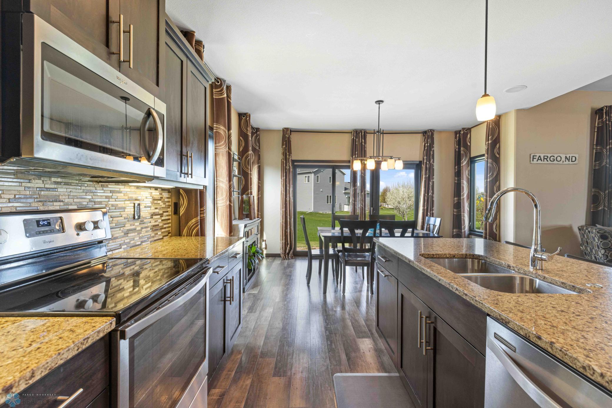 4963 Woodhaven Street, Fargo, North Dakota image 15
