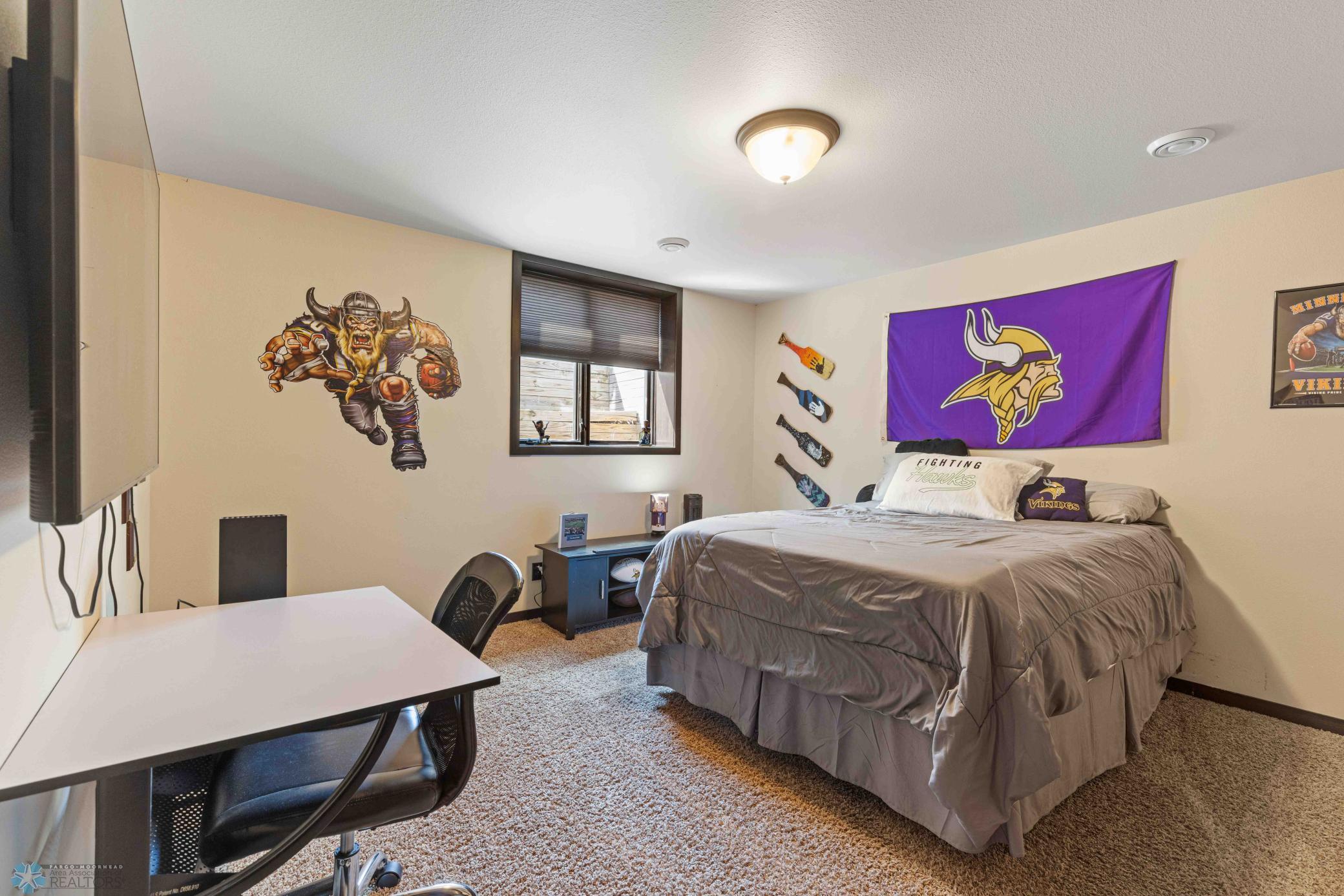 4963 Woodhaven Street, Fargo, North Dakota image 37
