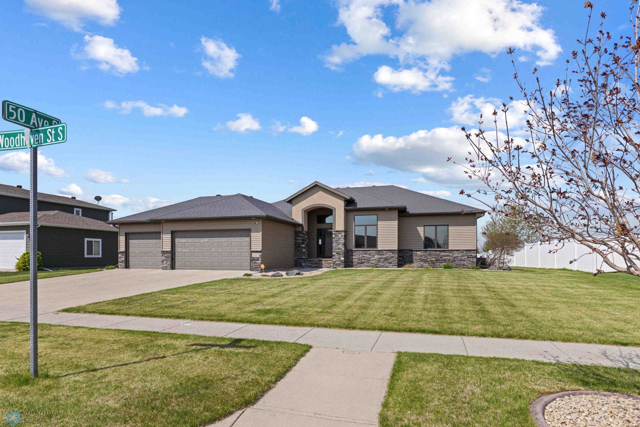 4963 Woodhaven Street, Fargo, North Dakota image 3
