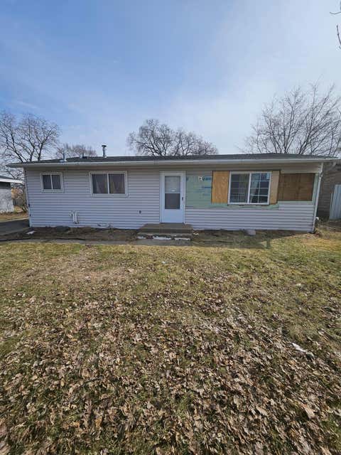 Homes For Sale - 6430 Girard Avenue<br/> Brooklyn Center, MN 55430